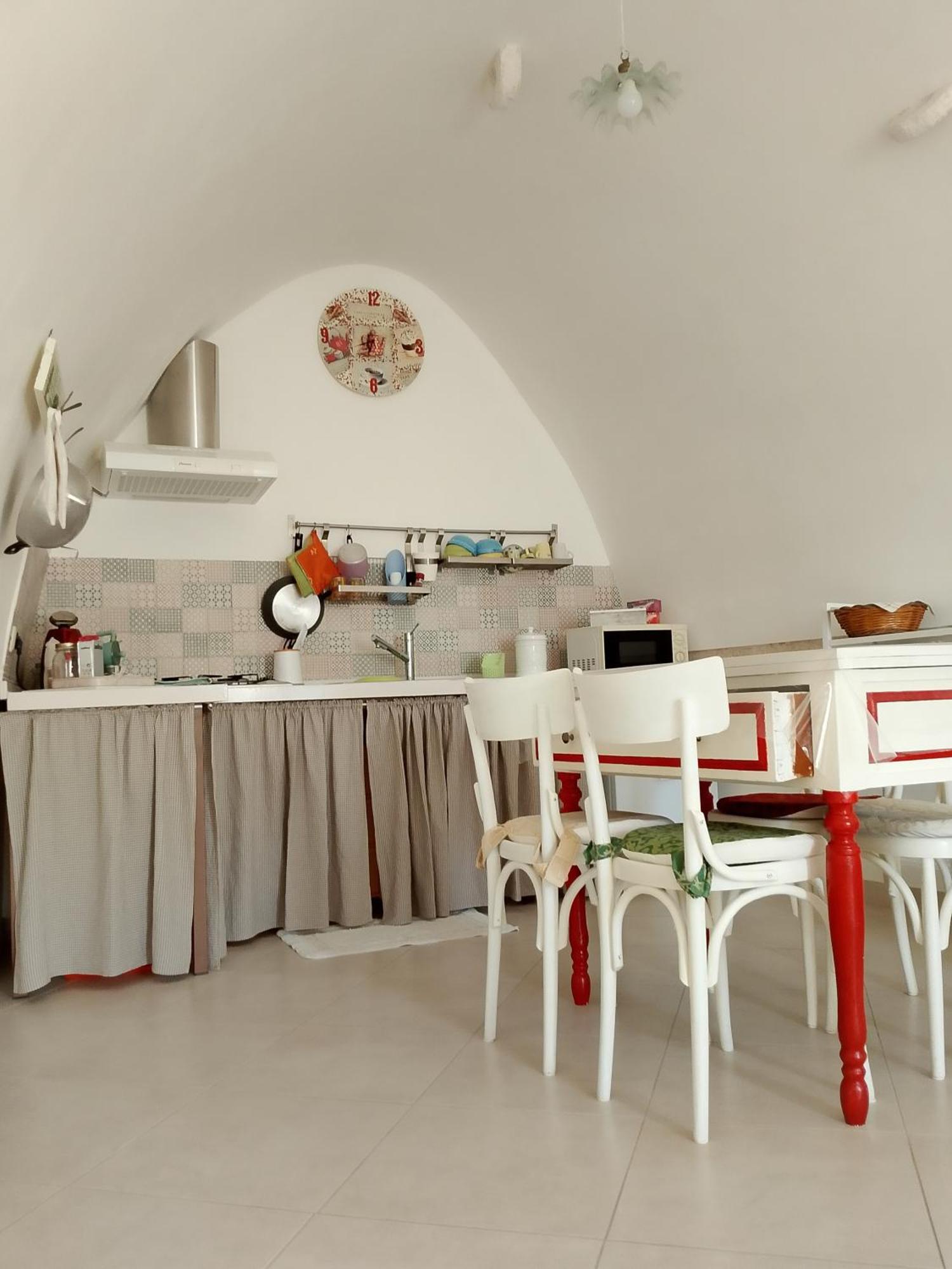 B&B A Due Passi Martina Franca Exteriör bild