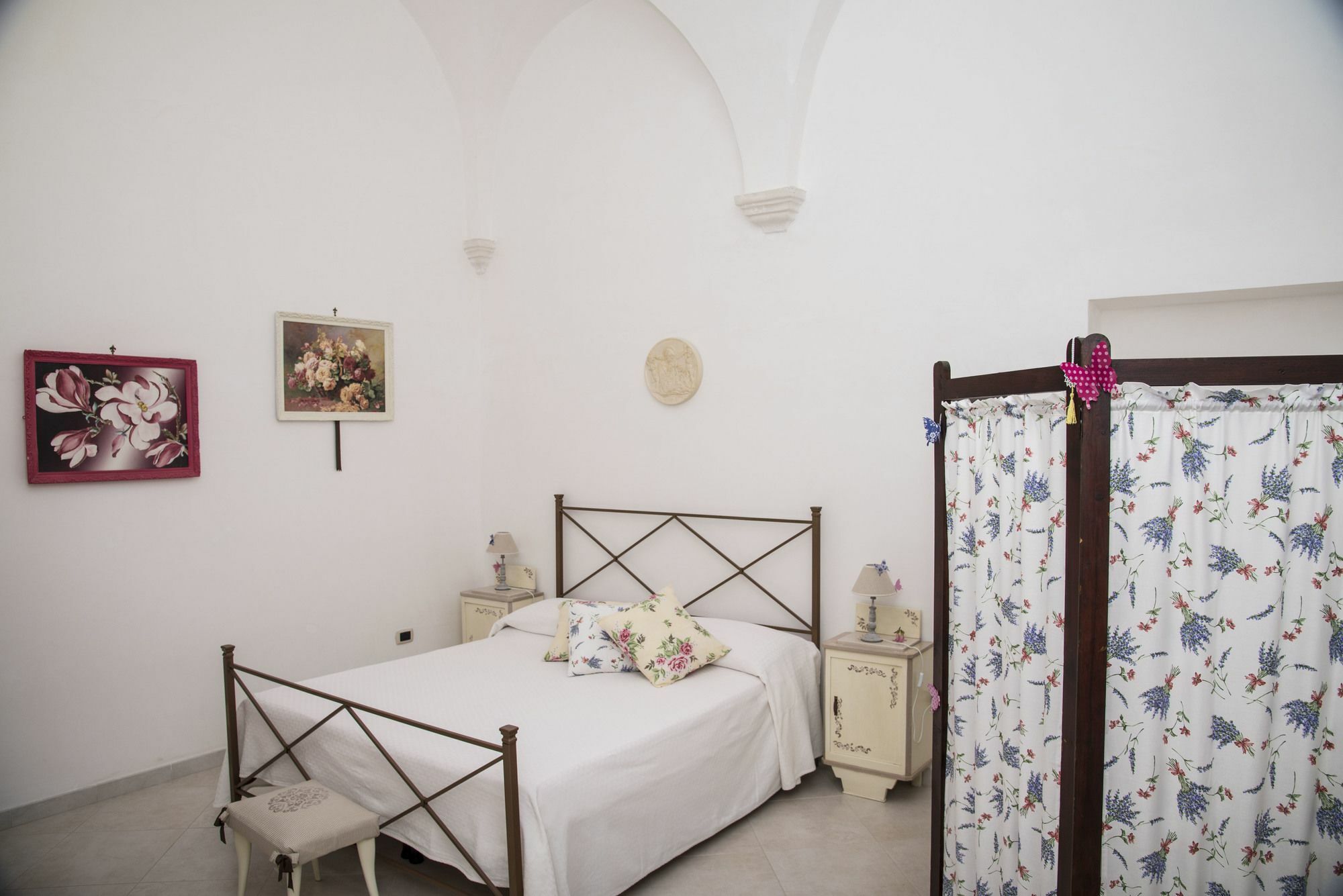 B&B A Due Passi Martina Franca Exteriör bild